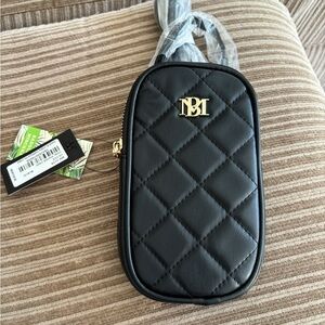 Badgley Mischka Oval Crossbody phone case Black